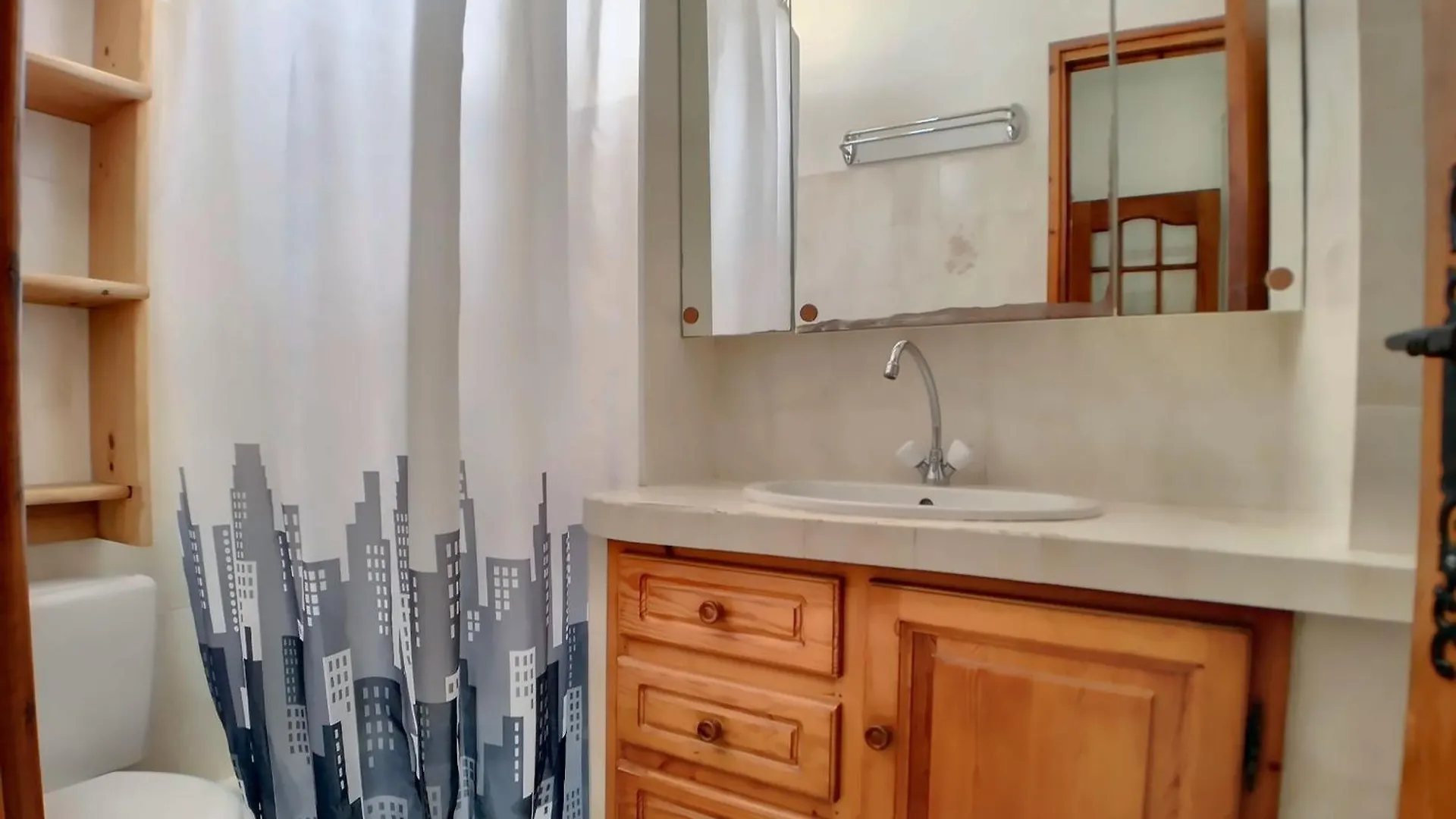 شقة Appartement Calme Pour 4, Avec Terrasse Et Wifi, Saintes-Maries-De-La-Mer - Fr-1-475-211